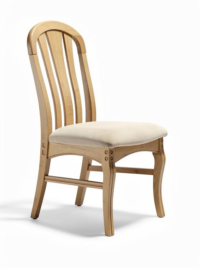 ** **Holzstuhl mit gepolsterter Sitzfläche und geschwungenem Rücken**